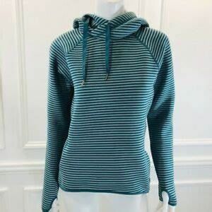 Columbia Omni-Heat Wicking Pullover Sweater